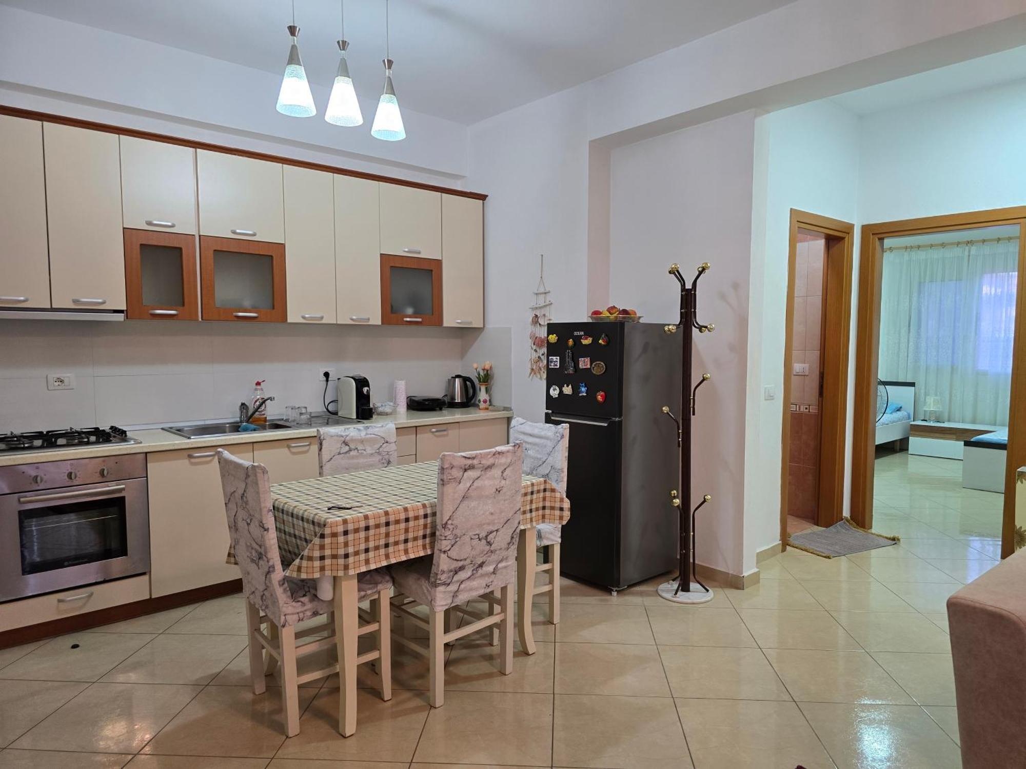 Vlorë Modern , Quiet , Family Friendly & Fully Furnished Apartment מראה חיצוני תמונה
